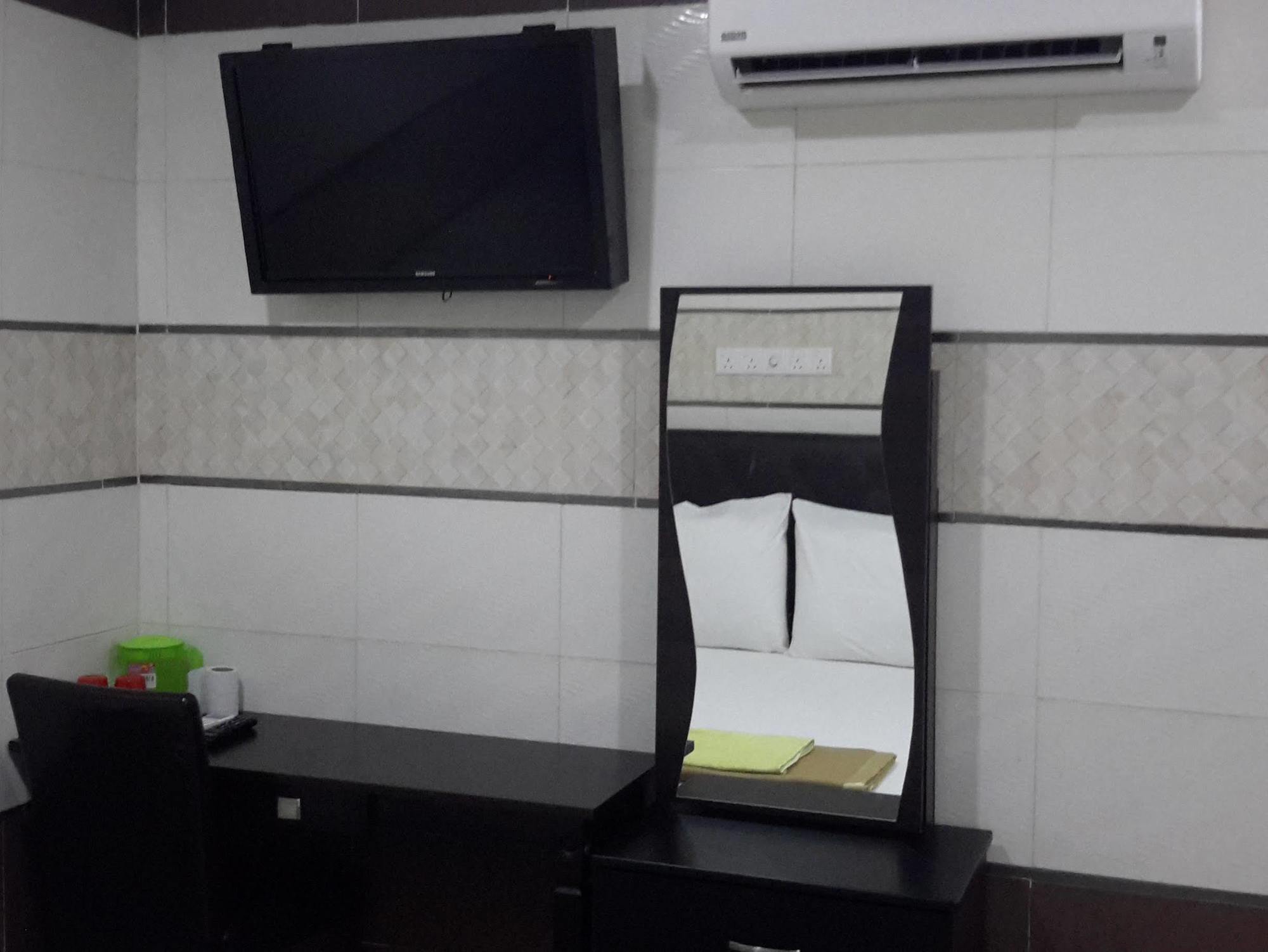 Shah Alam Business Hotel Extérieur photo